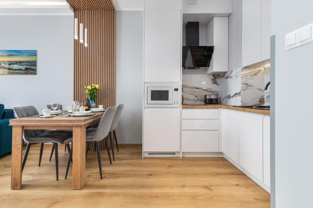 Baltini Premium Apartament Baltic Marina Residence 코워브제크 외부 사진